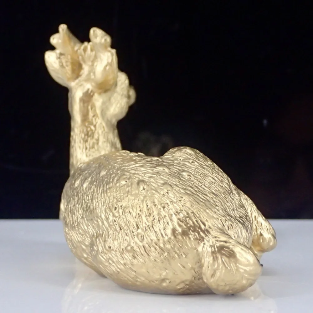 N/A gold deer